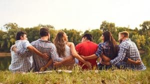 איך מחליטים אם צריך להתרחק מהסביבה לגמרי כדי להצליח בתהליך